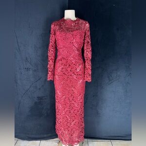 Elegant Lace Long Sleeve Dress in Red